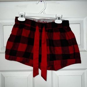 Super comfy pajama shorts in great condition